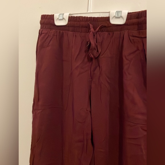 Maroon soft jogger pants XS - Picture 4 of 7